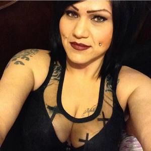 Meet your Posher, Gloria